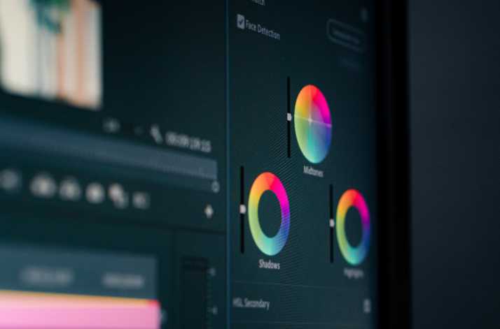 strih videa v adobe premiere pro cc 2025